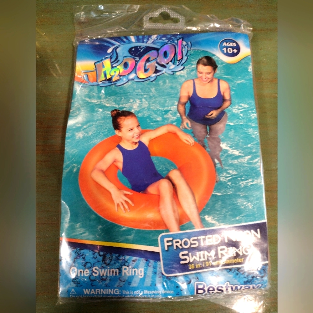 H2O Go kids inflatable frosted pool ring, orange.